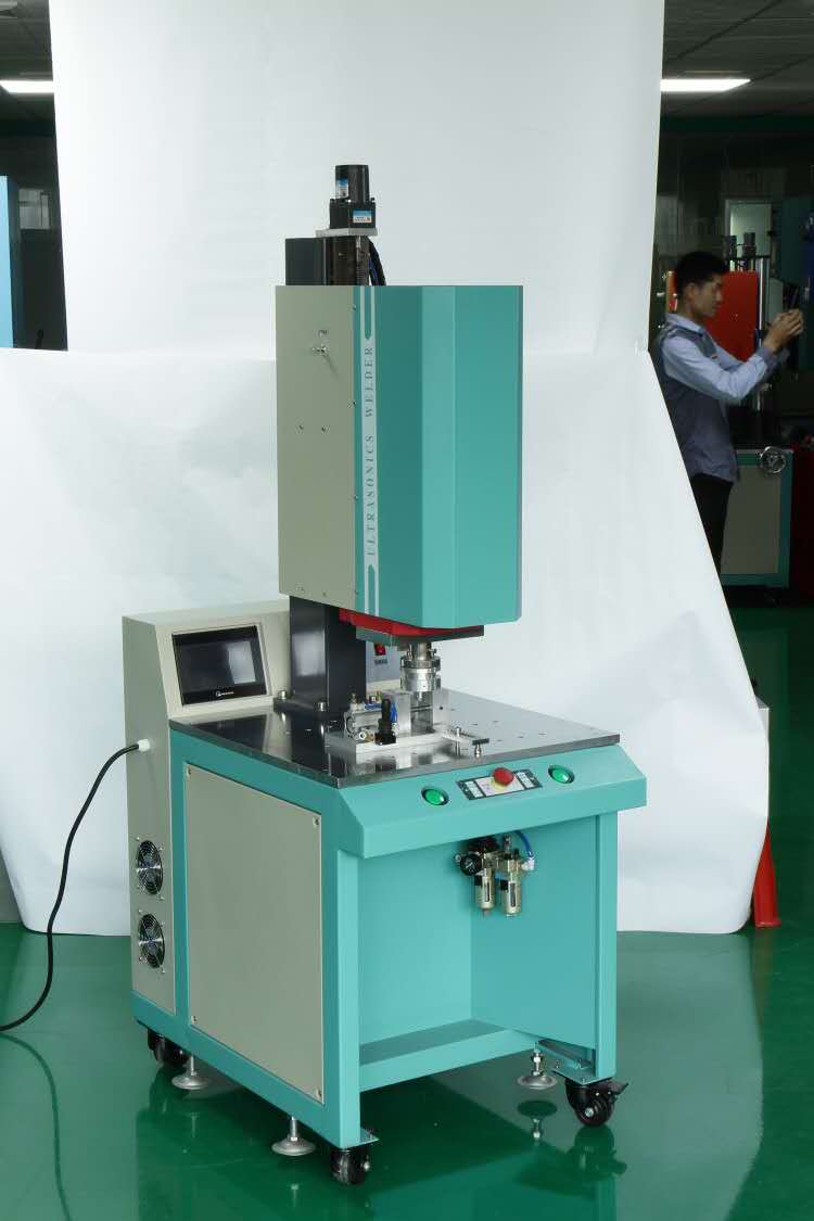 温州超声波焊接机，温州热熔机，温州超声波模具