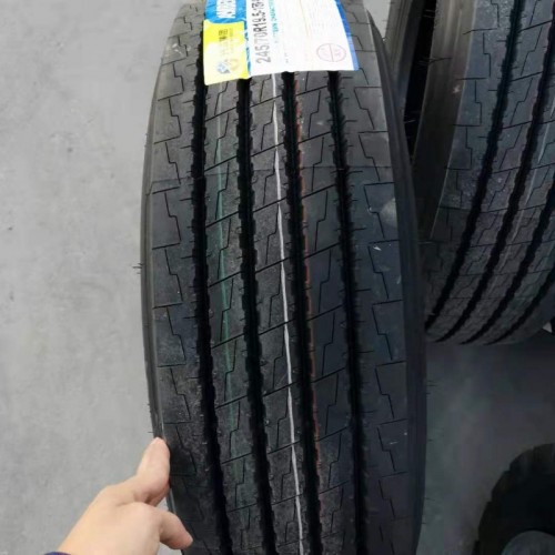 245/70R19.5真空胎 客车轮胎