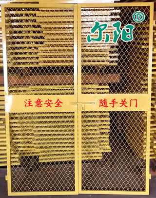 电梯洞口防护网-施工电梯防护门厂家