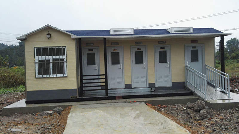 北京大兴公园水冲移动厕所