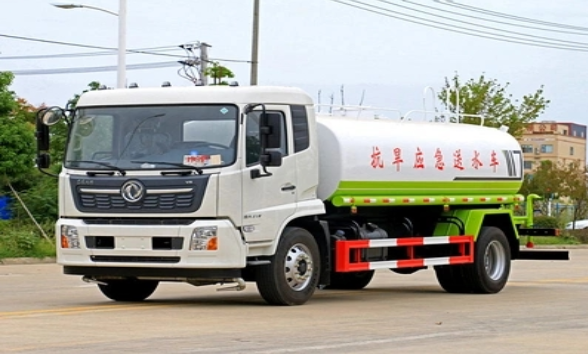 东风天锦12-15吨洒水车