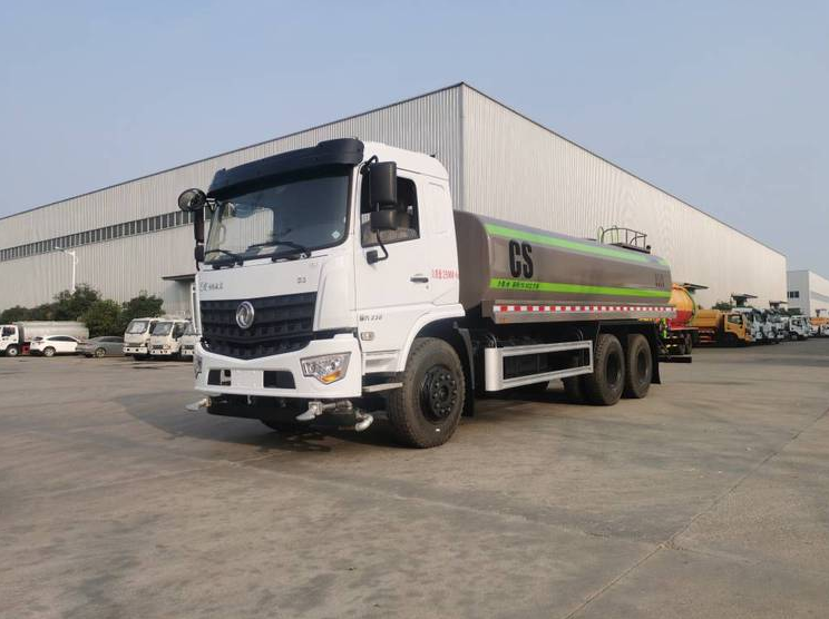 东风后双桥20吨洒水车