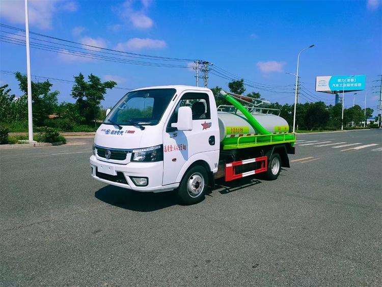东风2立方吸粪车