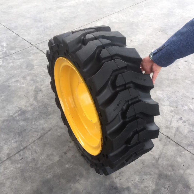 实心铲车轮胎  R4花纹  矿山铁厂工程车  橡胶材质