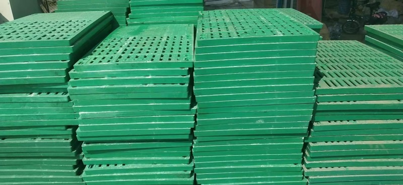 牧合供应 猪产床定位栏保育栏用复合漏粪板 可定制