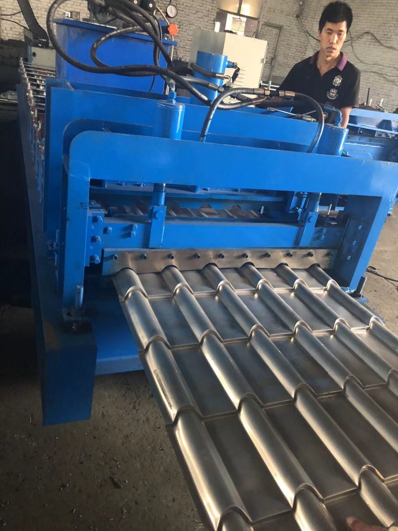 不锈钢压瓦机 冷弯成型设备 晶弘数控