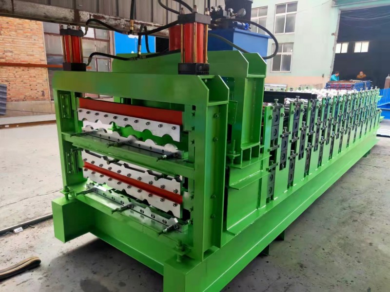 三层压瓦机 数控彩钢设备 晶弘数控